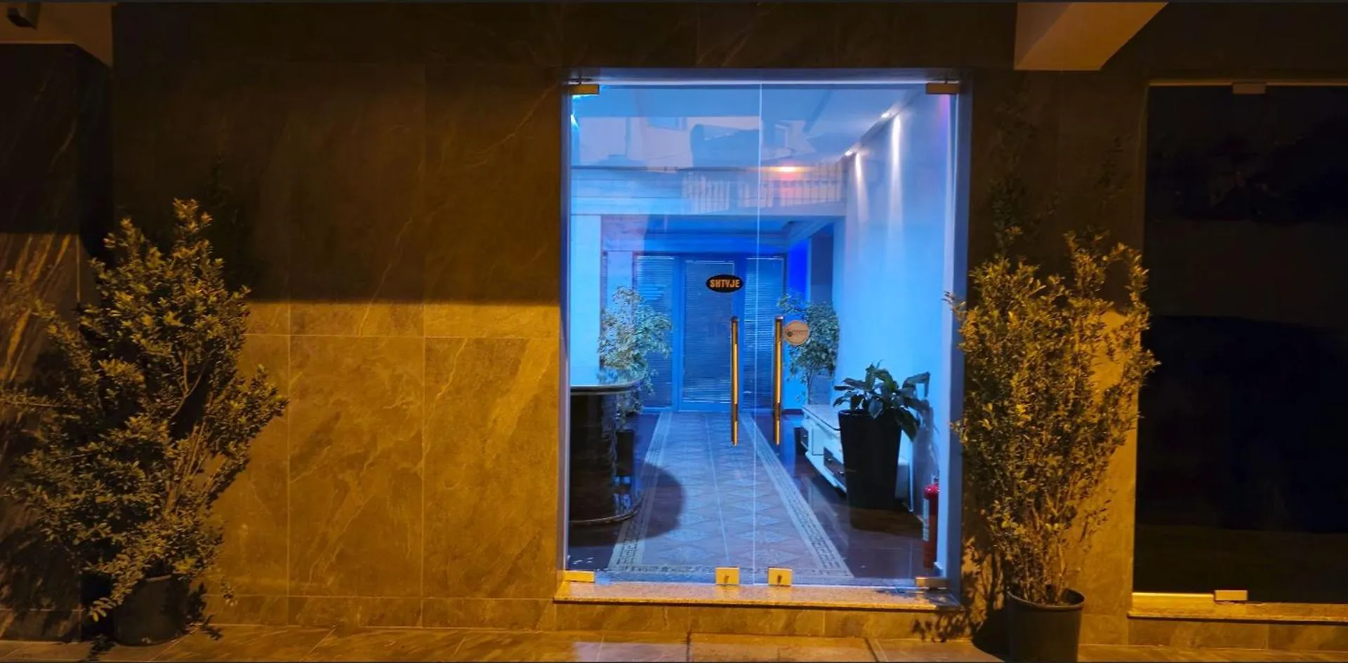 Koa Hotel Tirane